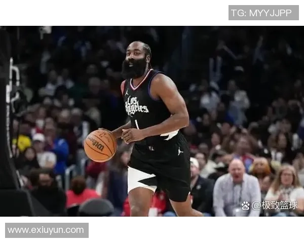 三节31+8+5三分！哈登被逼提早打卡快船10战9负 美媒疼爱登哥